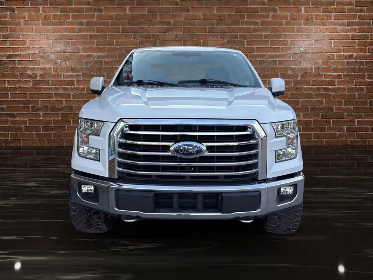 Used 2015 Ford F150 XLT w/ Equipment Group 302A Luxury image 4