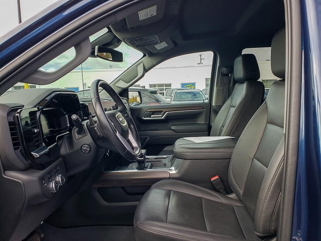 Used 2023 GMC Sierra 1500 SLT w/ SLT Premium Package image 11