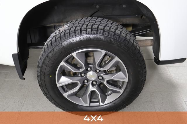 Used 2020 Chevrolet Silverado 1500 LT w/ Texas Edition AWD/4WD image 16