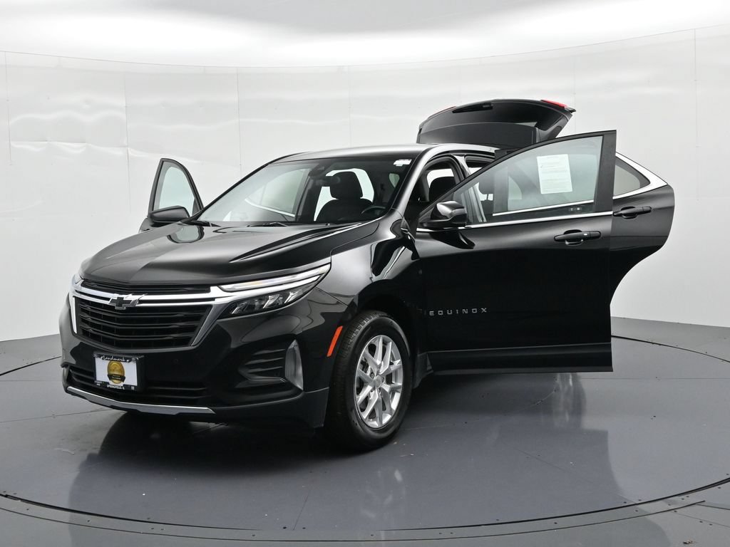 Used 2024 Chevrolet Equinox LT w/ LPO, Floor Liner Package FWD image 25