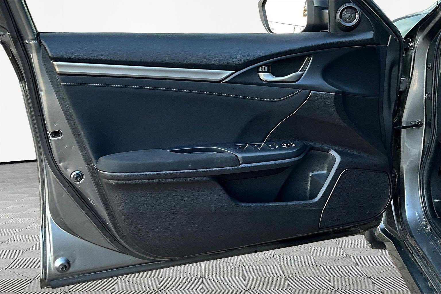 Used 2021 Honda Civic EX image 19
