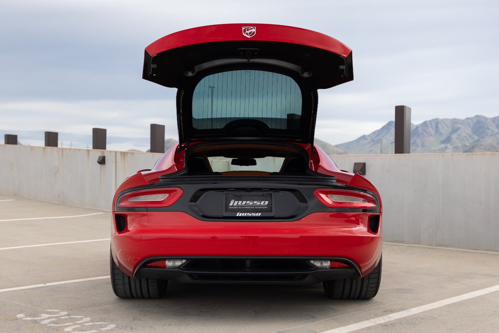 Used 2013 SRT Viper GTS w/ GTS Laguna Interior Pkg RWD image 27