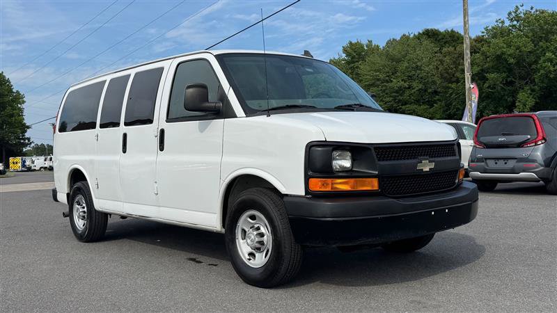 Used 2017 Chevrolet Express 2500 LS RWD image 6