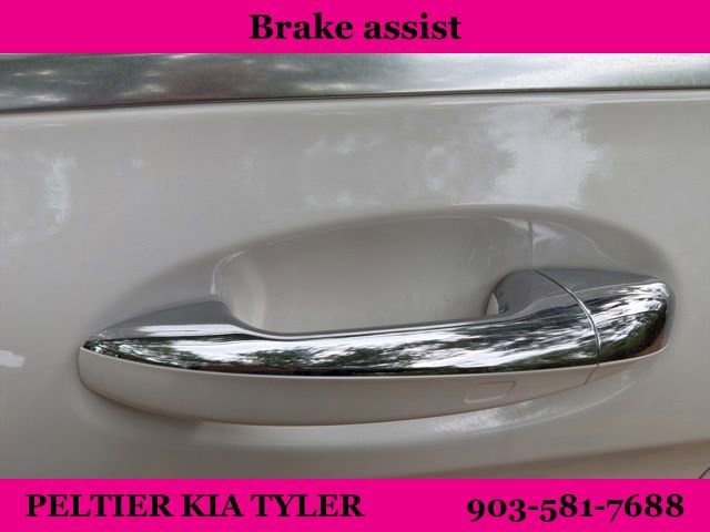 Used 2017 Mercedes-Benz GLC 300 4MATIC Coupe image 8