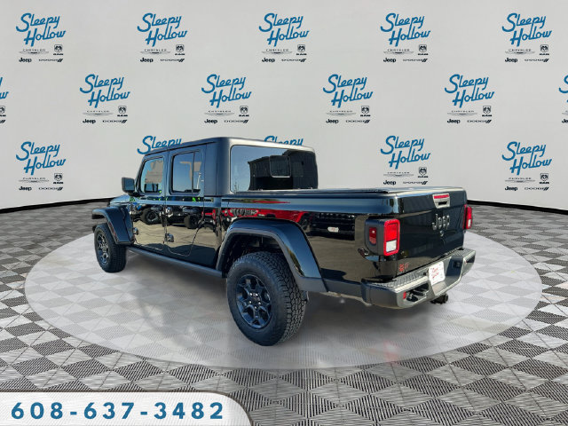 Used 2023 Jeep Gladiator Sport AWD/4WD image 7