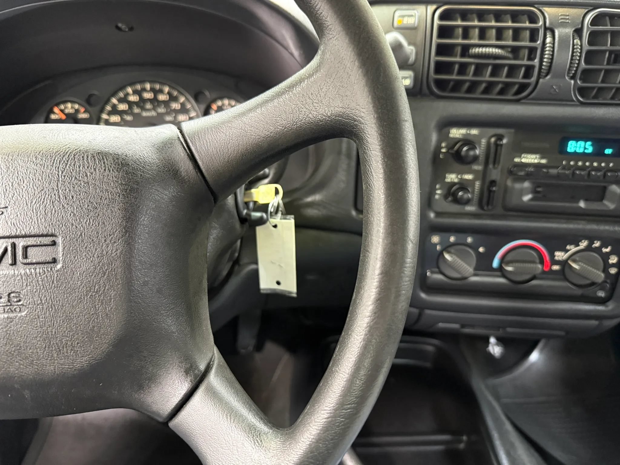 Used 1999 GMC Sonoma SLS w/ Convenience Group AWD/4WD image 25