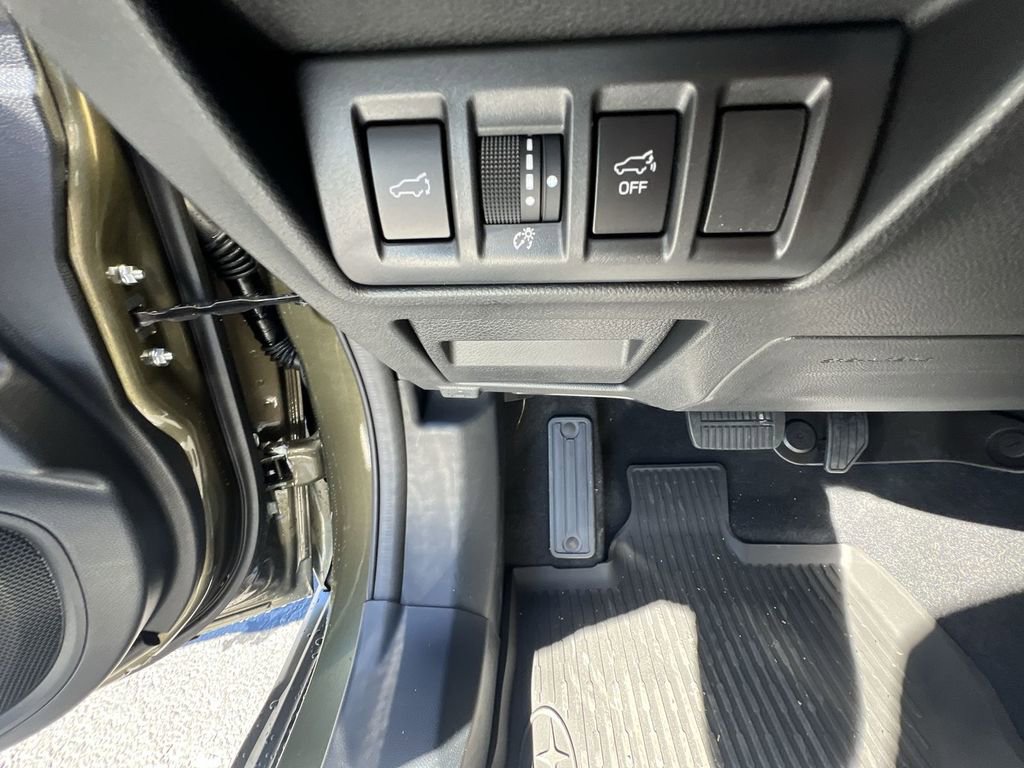 New 2025 Subaru Outback Touring XT image 18