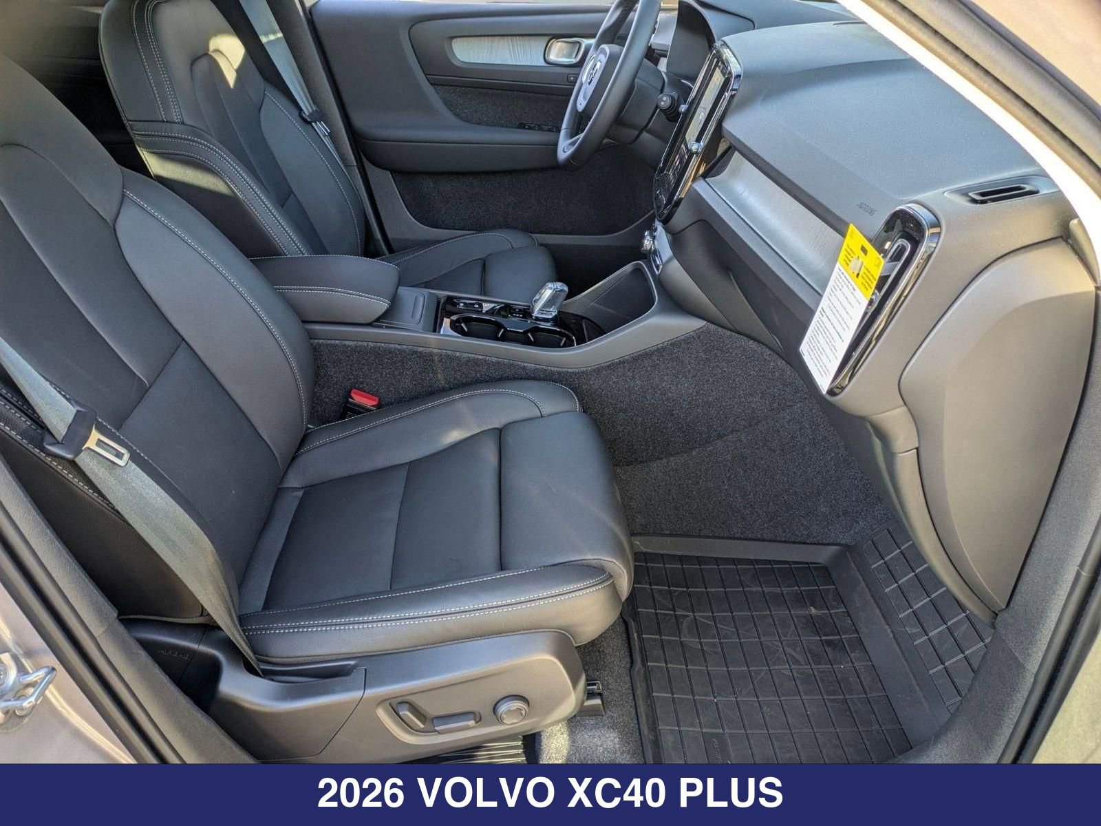 New 2026 Volvo XC40 B5 Plus w/ Protection Package Premier AWD/4WD image 32