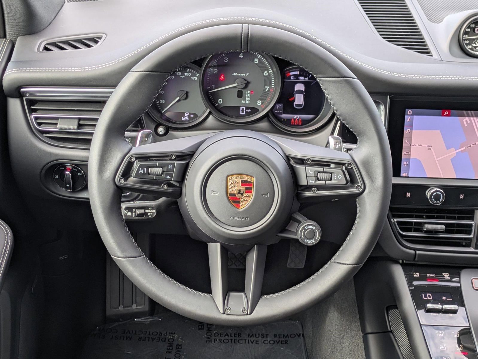 New 2026 Porsche Macan Turbo image 15