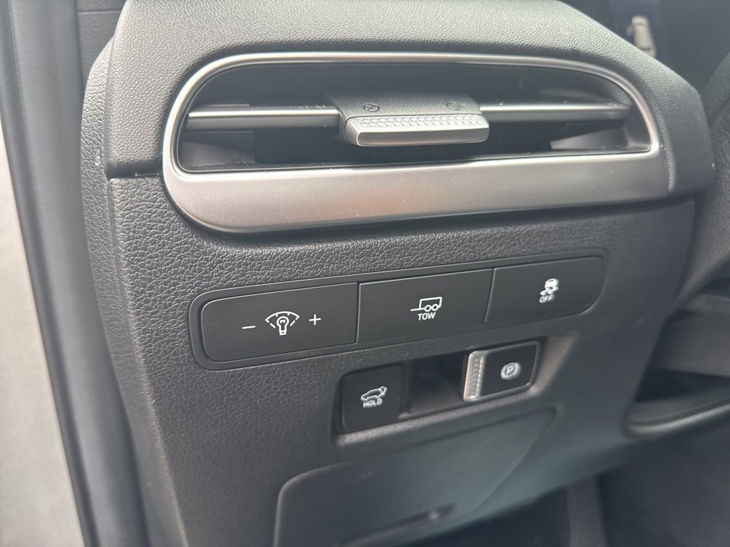 Used 2024 Hyundai Palisade SEL image 9