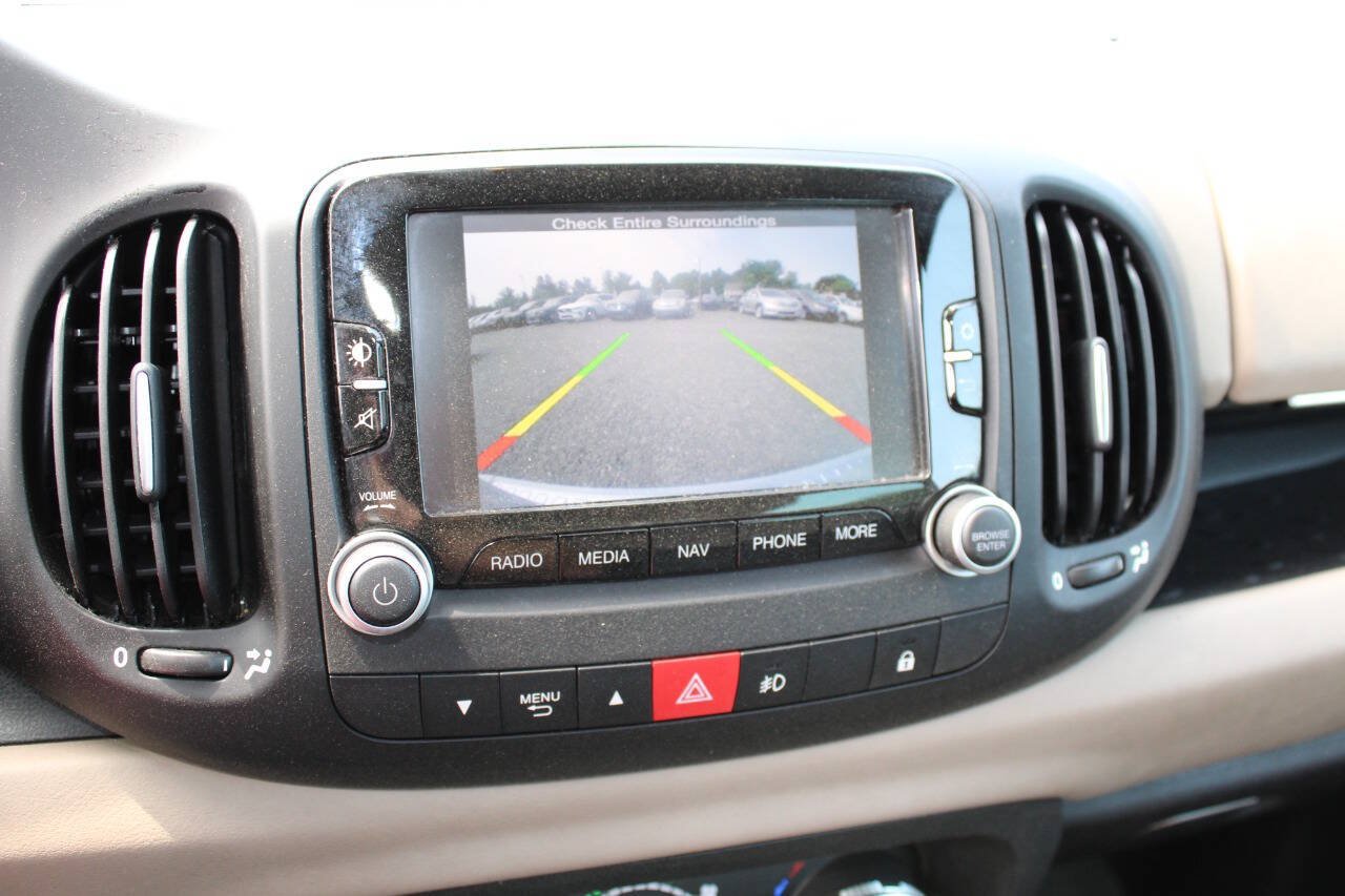 Used 2014 FIAT 500L Lounge FWD image 15