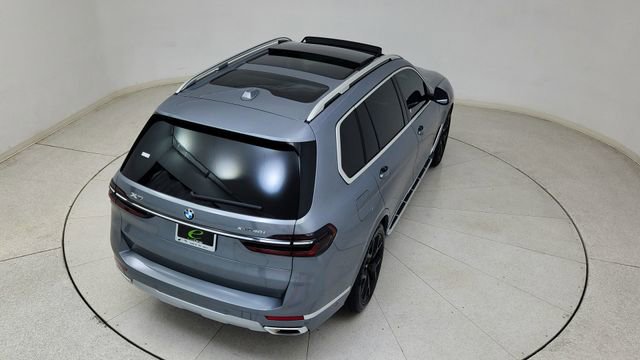 Used 2026 BMW X7 xDrive40i image 83