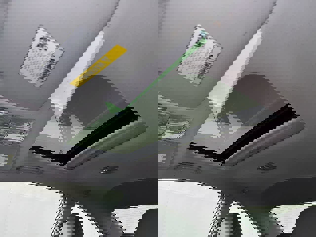 Used 2014 Hyundai Elantra w/ Option Group 2 FWD image 24