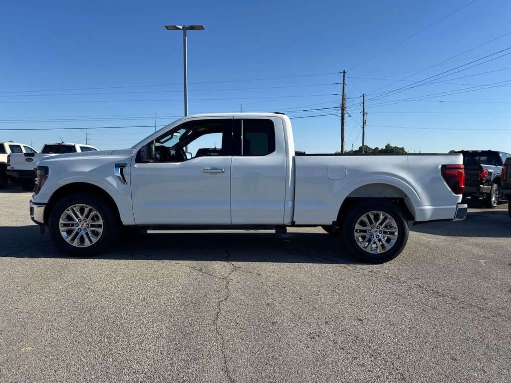 New 2026 Ford F150 XLT w/ XLT Chrome Appearance Package RWD video 3