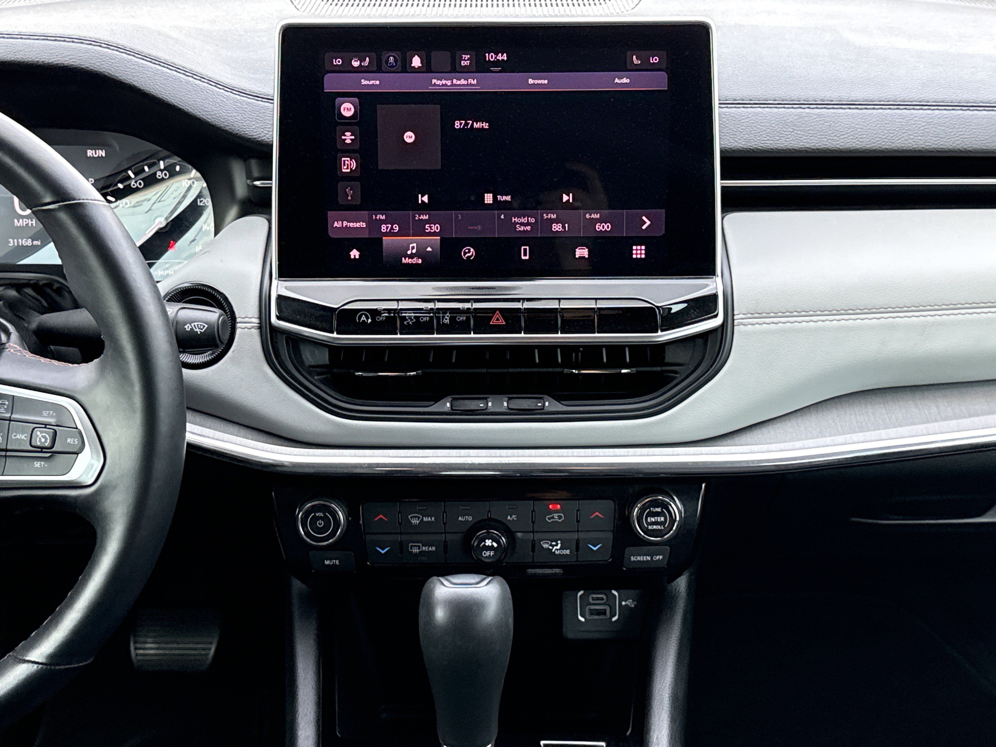 Used 2022 Jeep Compass Limited w/ Sun and Sound Group image 28