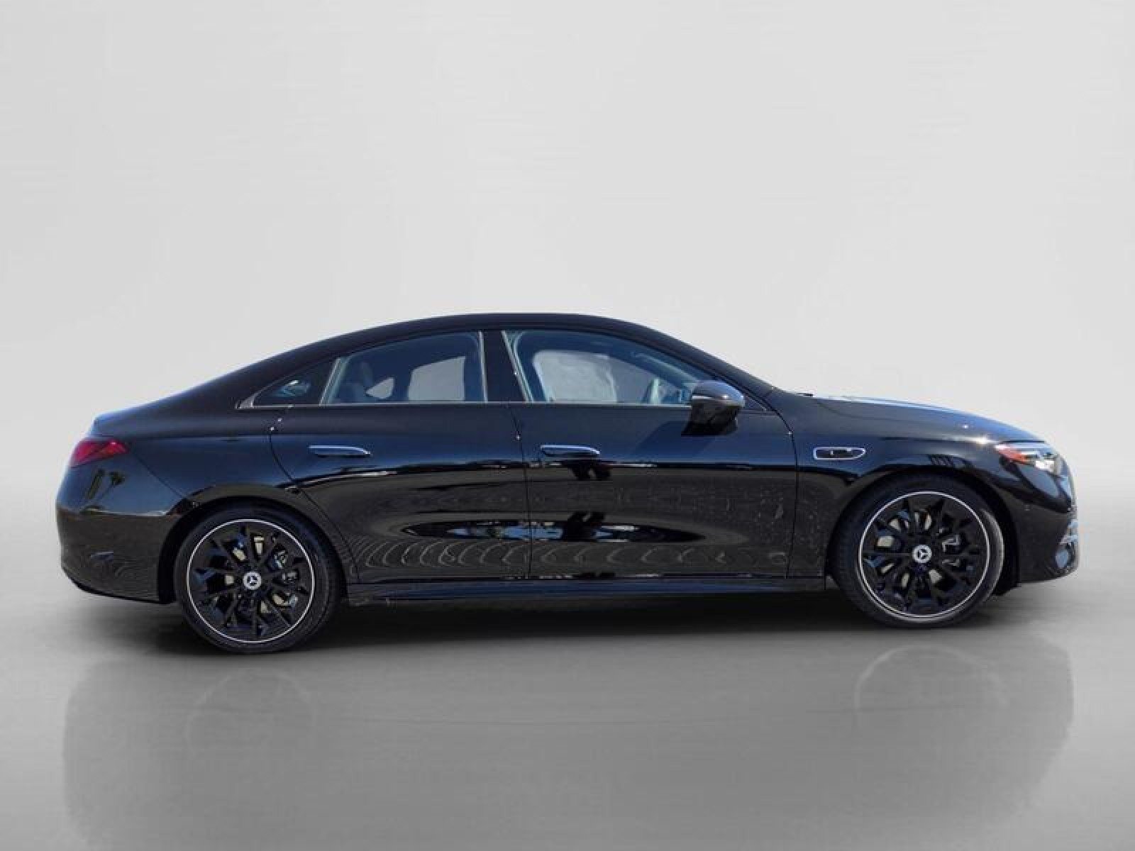 New 2027 Mercedes-Benz CLA 220 image 6