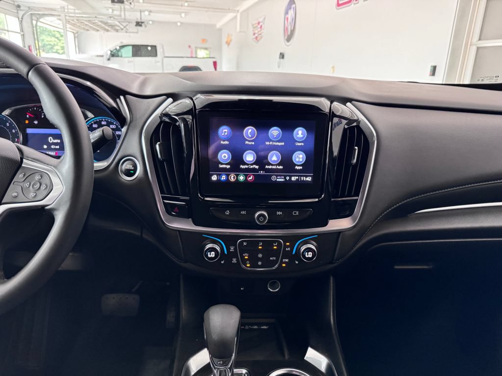 Certified 2023 Chevrolet Traverse LT AWD/4WD image 18