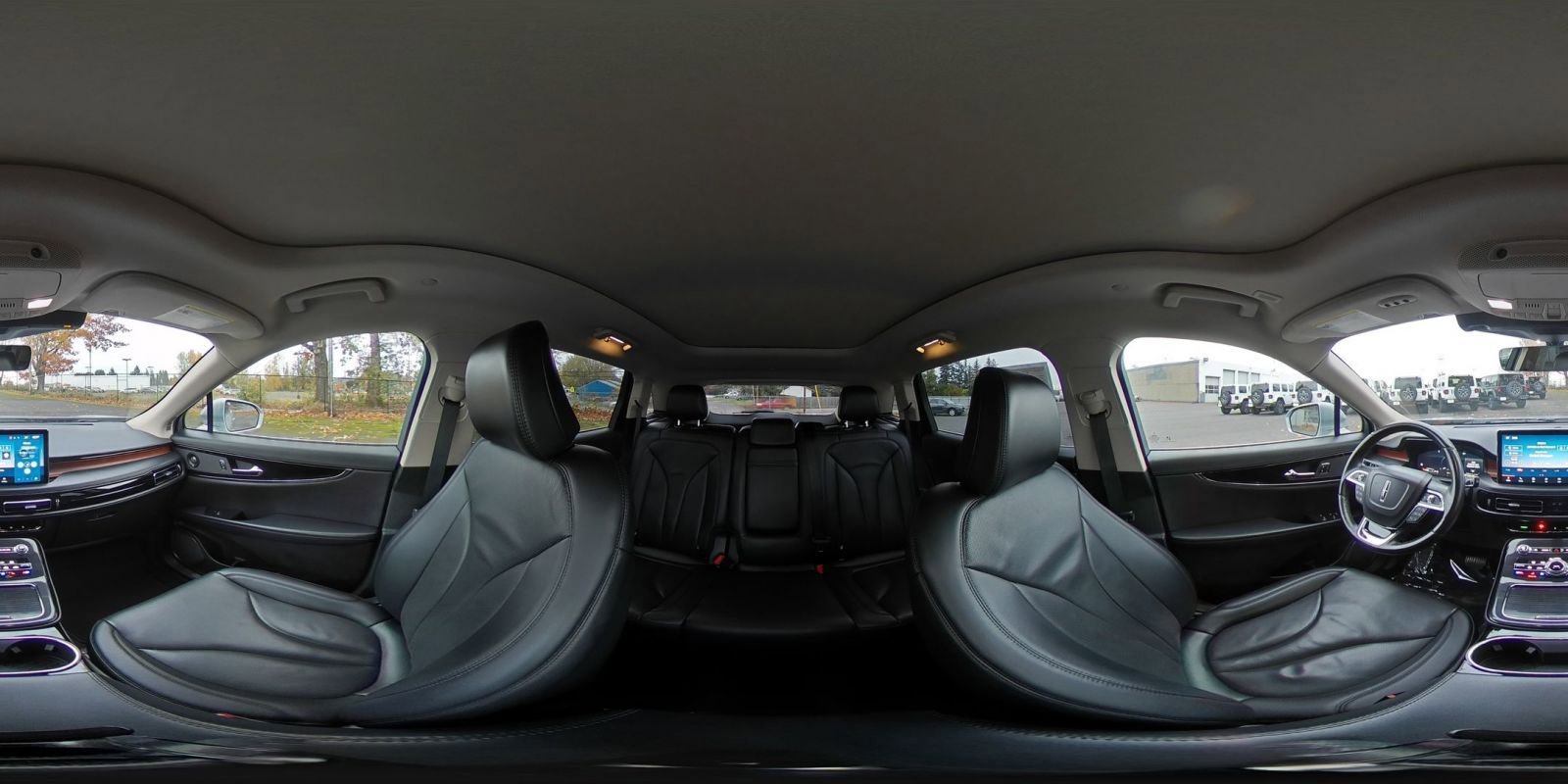 Used 2023 Lincoln Nautilus Reserve w/ Equipment Group 201A image 44