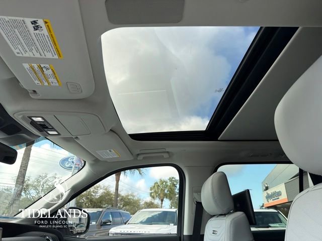 New 2026 Ford Expedition Platinum w/ Platinum Ultimate Package image 24