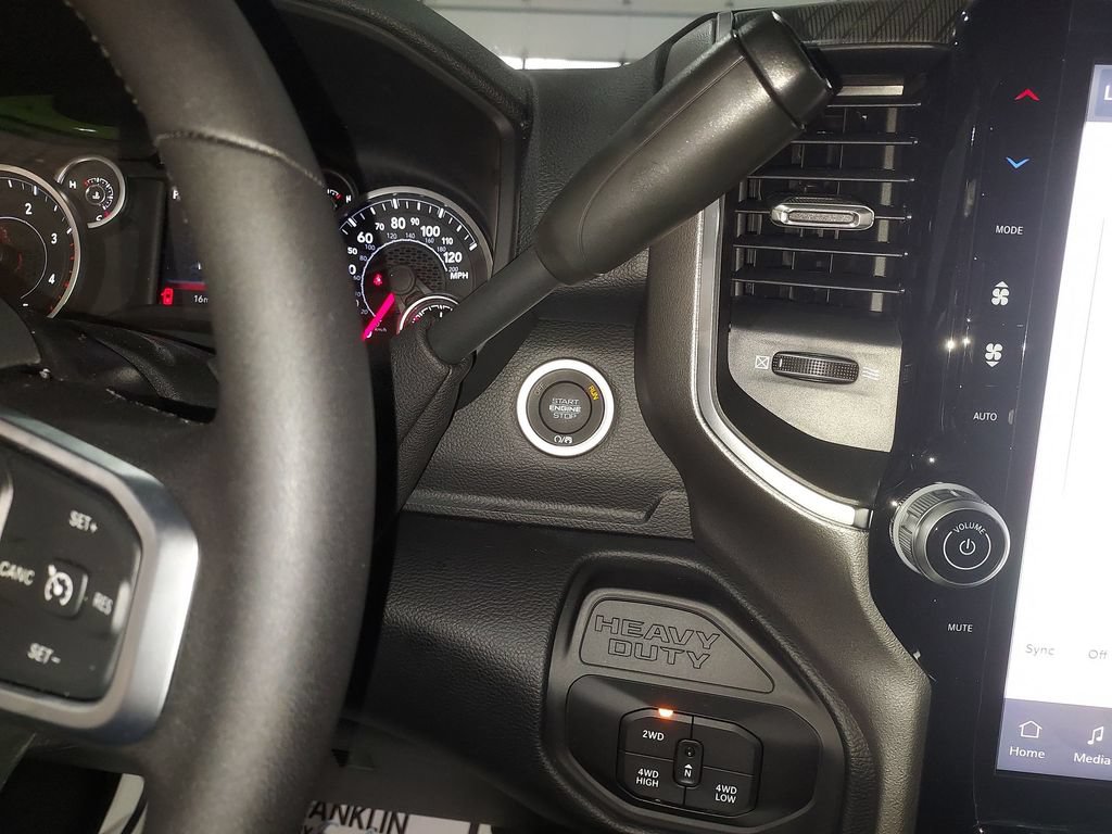 New 2026 RAM 2500 Big Horn AWD/4WD image 26