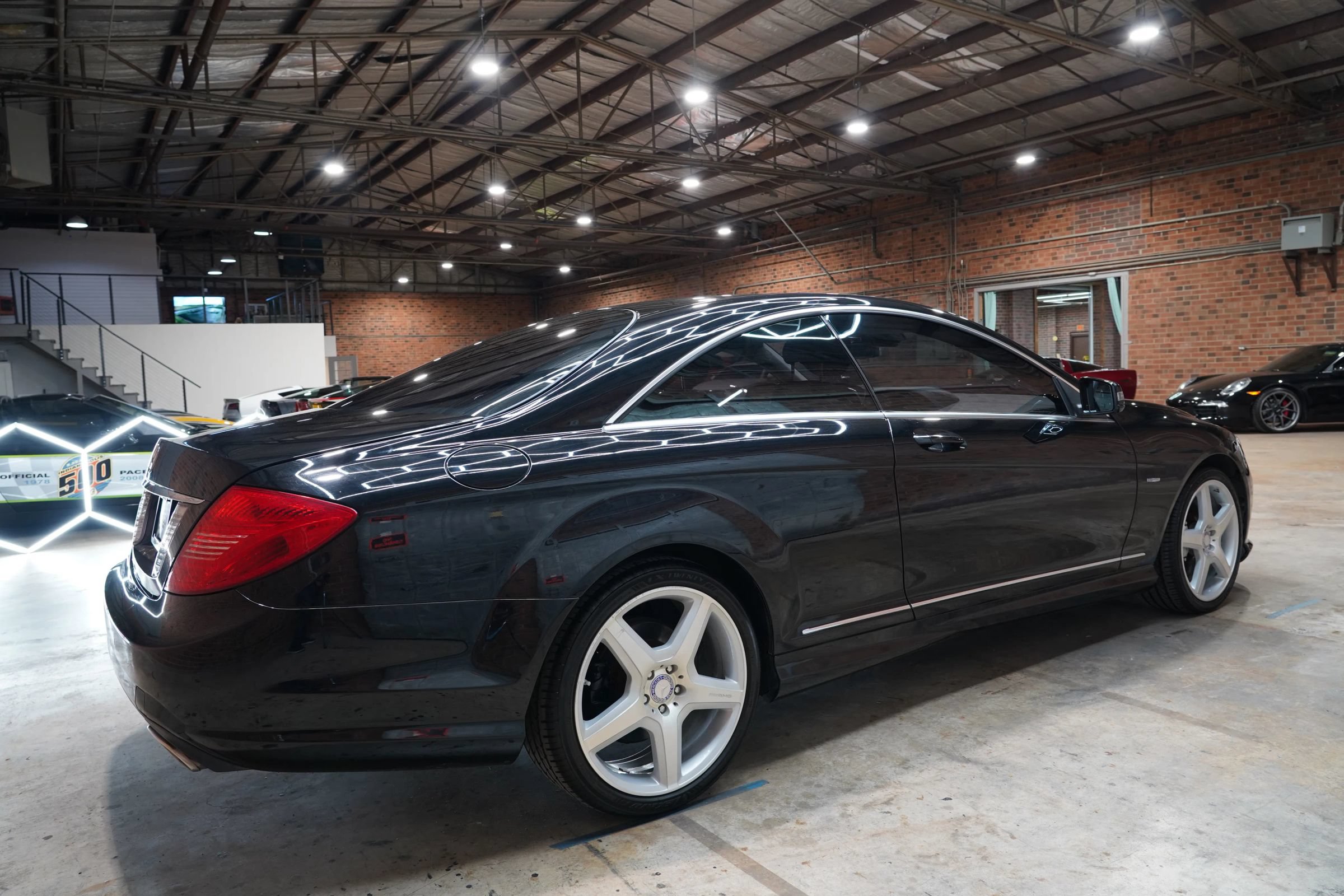 Used 2011 Mercedes-Benz CL 550 4MATIC w/ Sport Pkg Plus One image 15