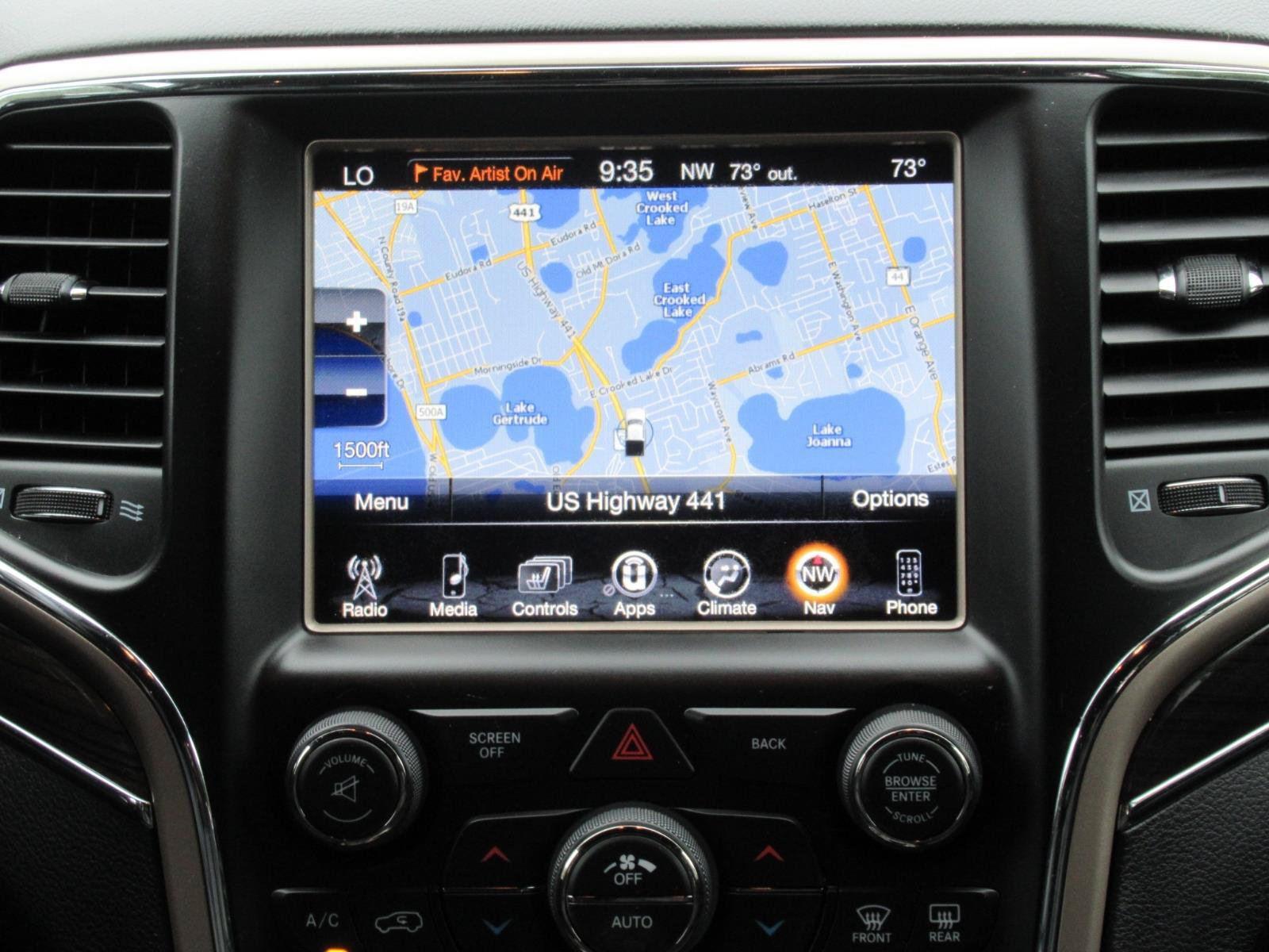 Used 2017 Jeep Grand Cherokee Overland AWD/4WD image 16