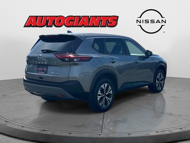 Used 2023 Nissan Rogue SV AWD/4WD image 4