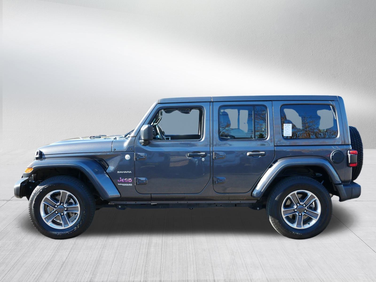 Used 2021 Jeep Wrangler Unlimited Sahara image 4