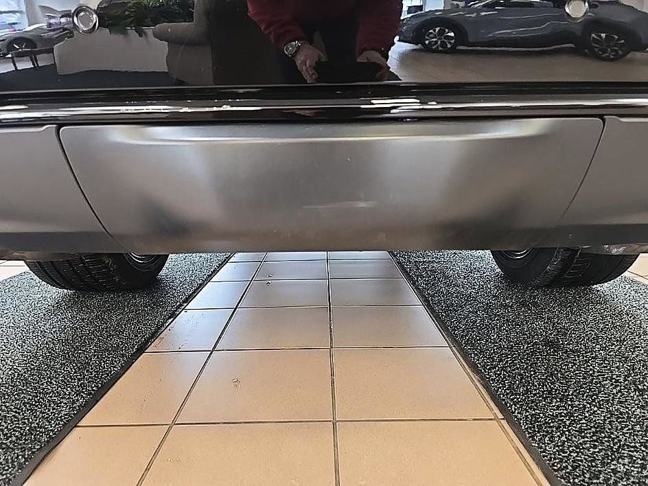 Used 2021 Dodge Durango R/T w/ Tow 'N Go Package image 32