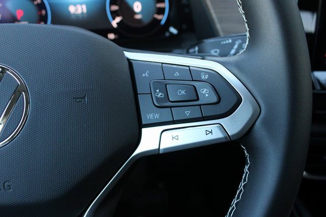 New 2026 Volkswagen Atlas SE image 13