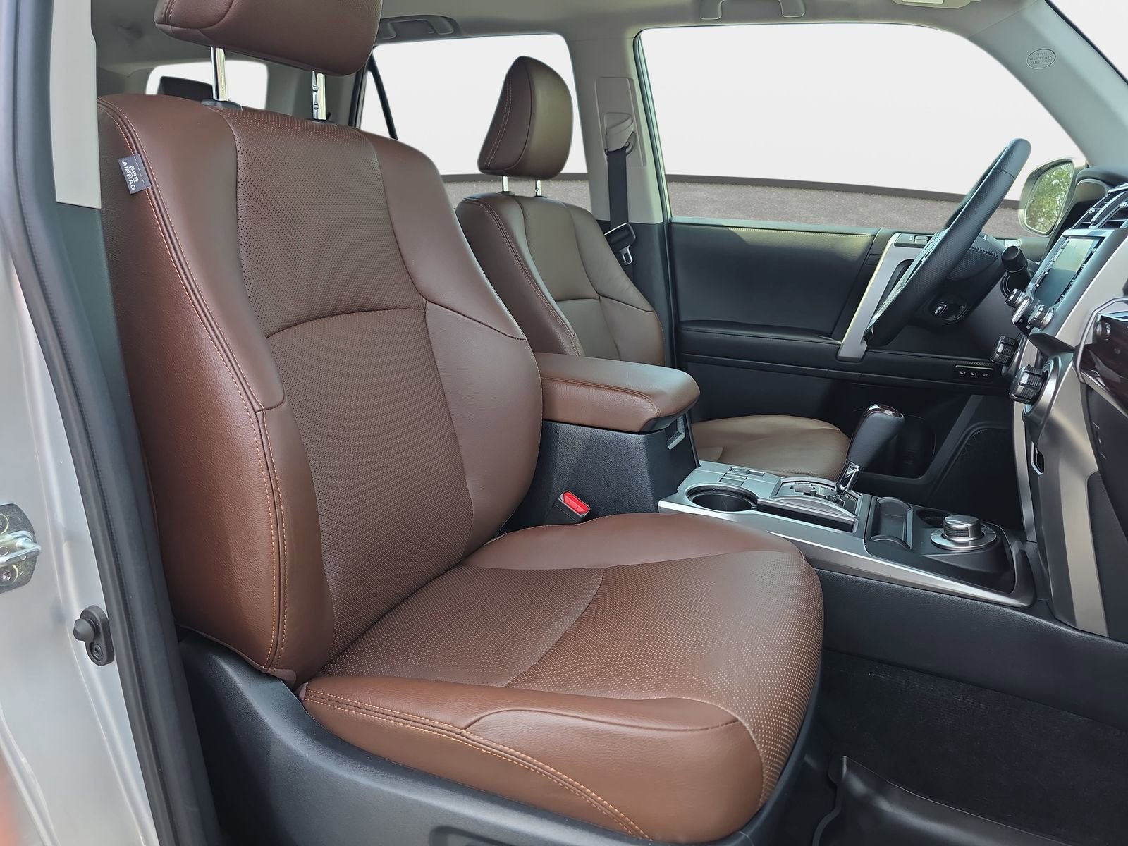 Used 2024 Toyota 4Runner Limited image 10