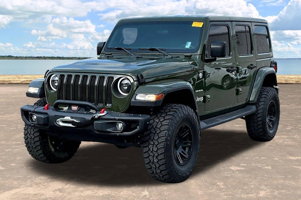 Used 2020 Jeep Wrangler Unlimited Sahara image 2