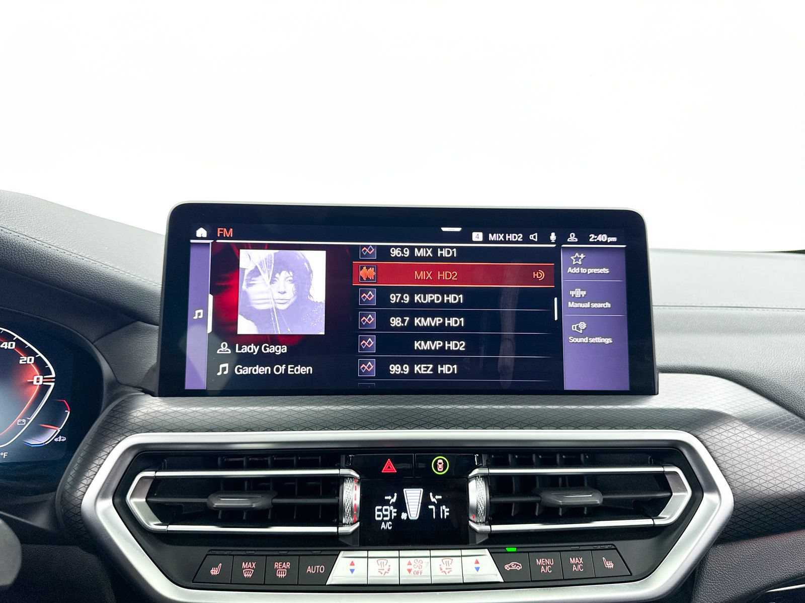 Used 2024 BMW X4 M40i w/ Parking Assistance Package AWD/4WD image 6