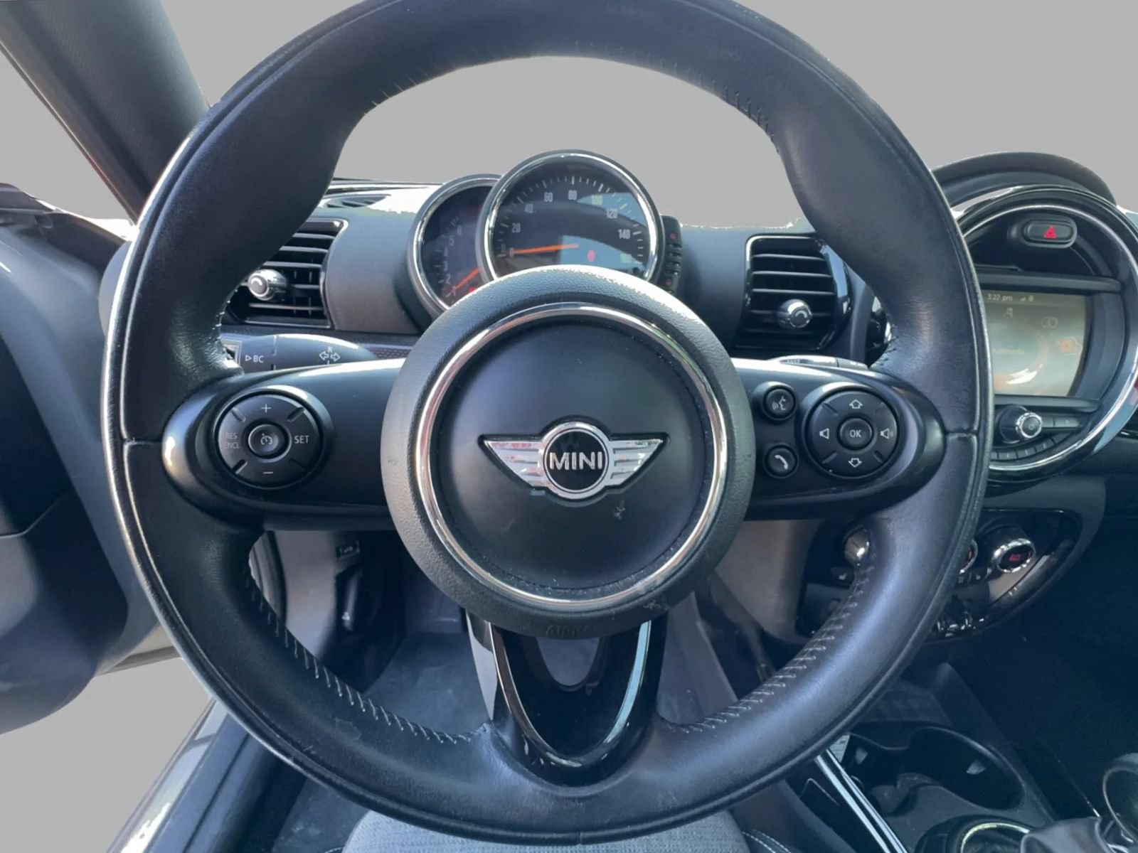 Used 2016 MINI Cooper Clubman FWD image 22