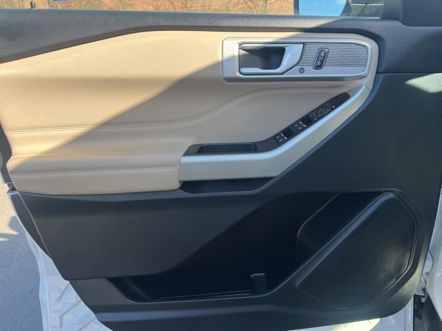 Used 2024 Ford Explorer Limited image 21
