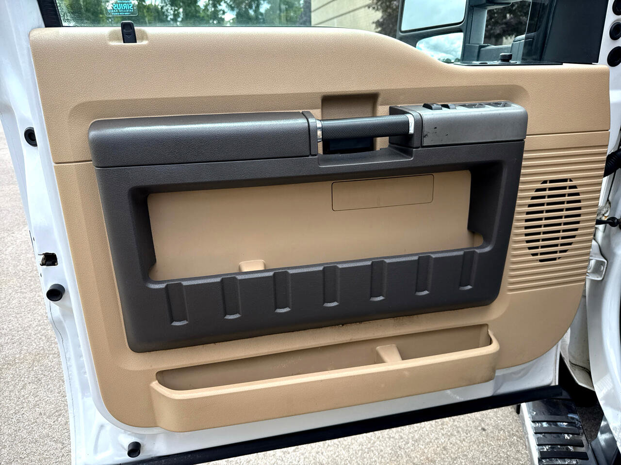 Used 2016 Ford F350 Lariat w/ Chrome Package image 13