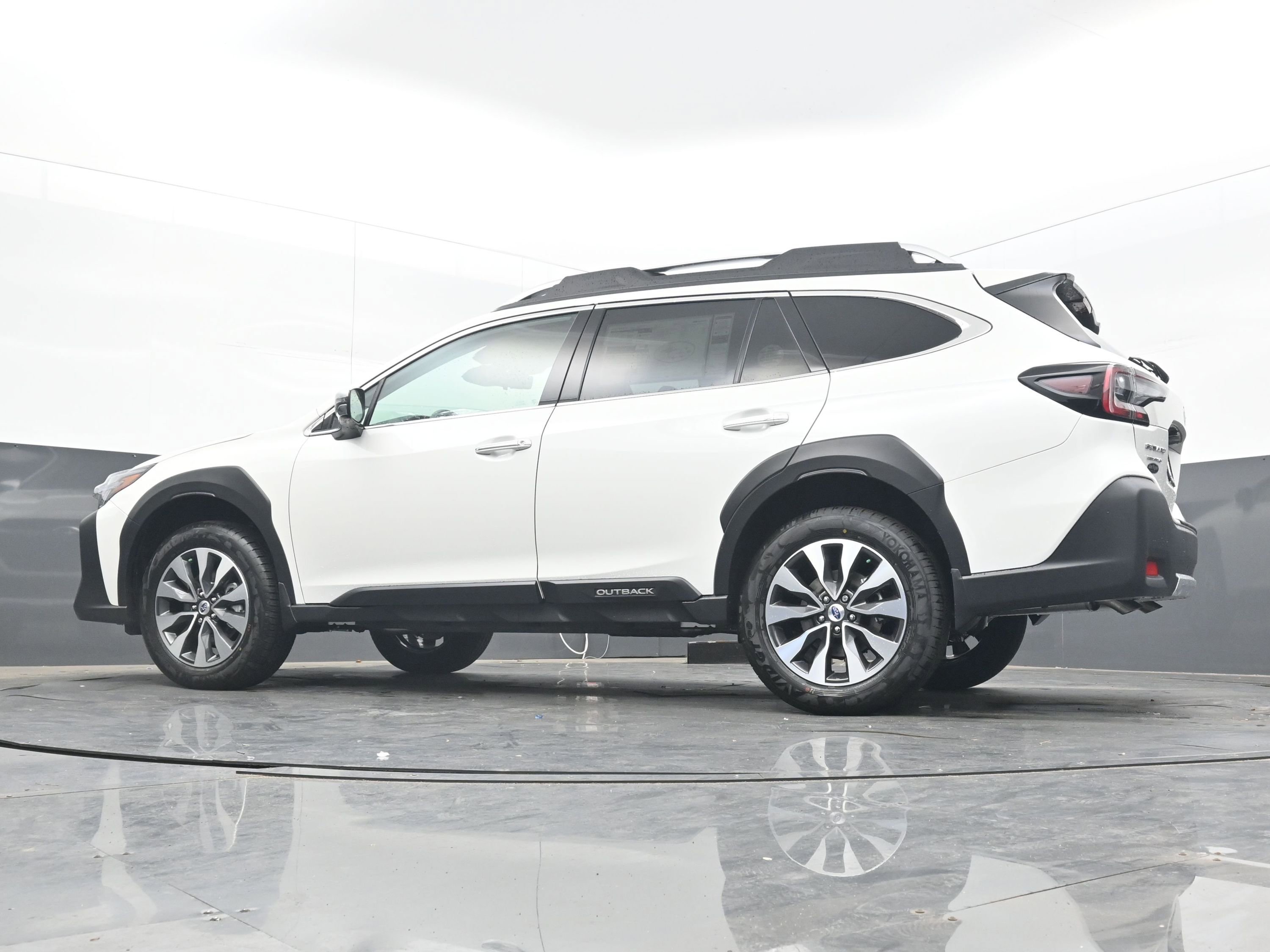 New 2025 Subaru Outback Touring XT image 26