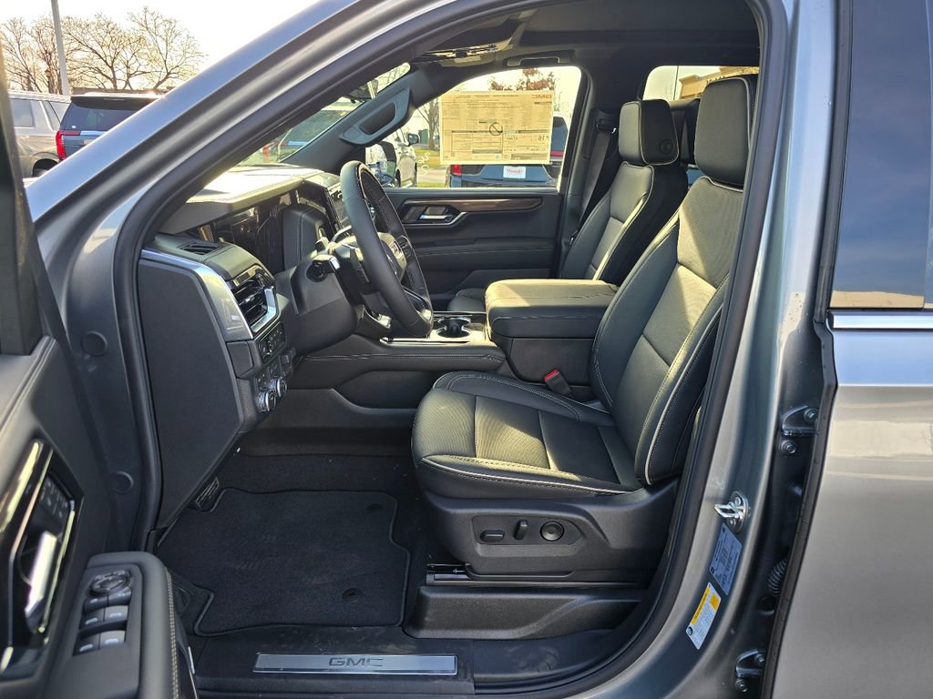 New 2026 GMC Yukon XL Elevation image 15