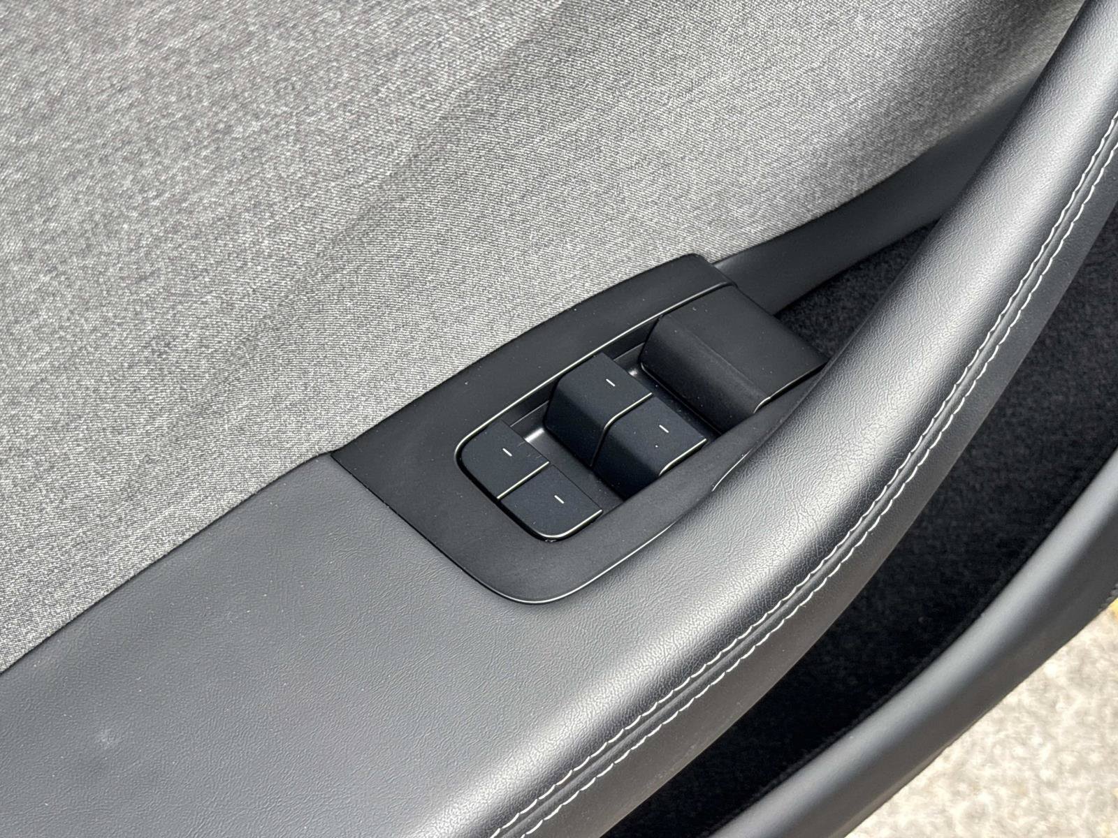 Used 2026 Tesla Model 3 RWD image 13
