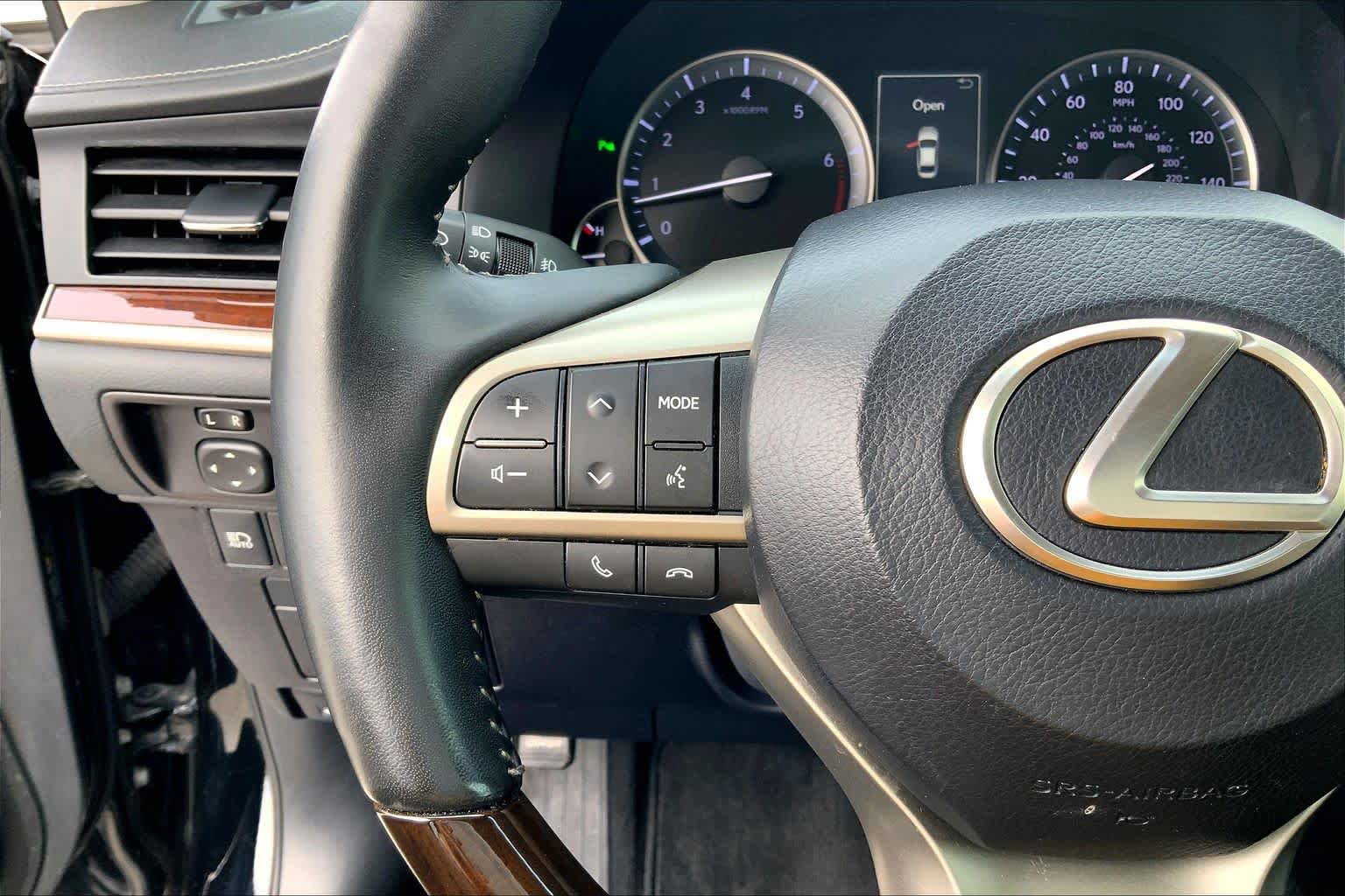 Used 2016 Lexus ES 350 image 48