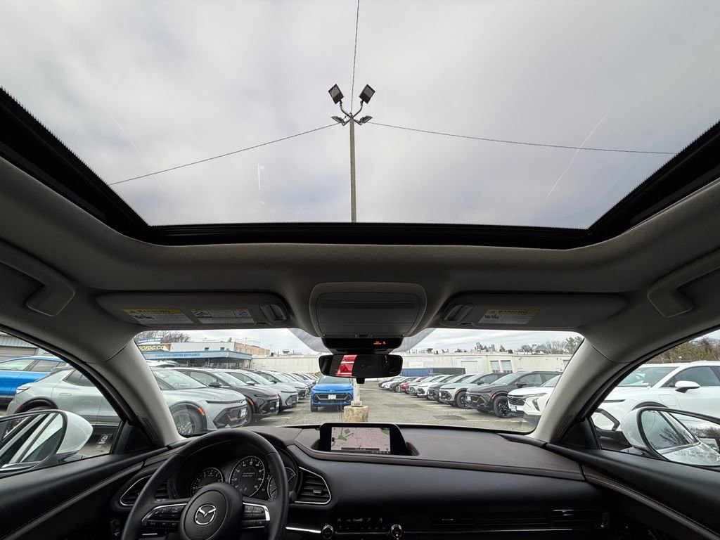 Used 2025 MAZDA CX-30 AWD 2.5 S w/ Premium Package image 23