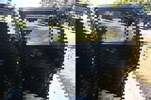 Used 2022 GMC Terrain SLE w/ Driver Convenience Package image 20