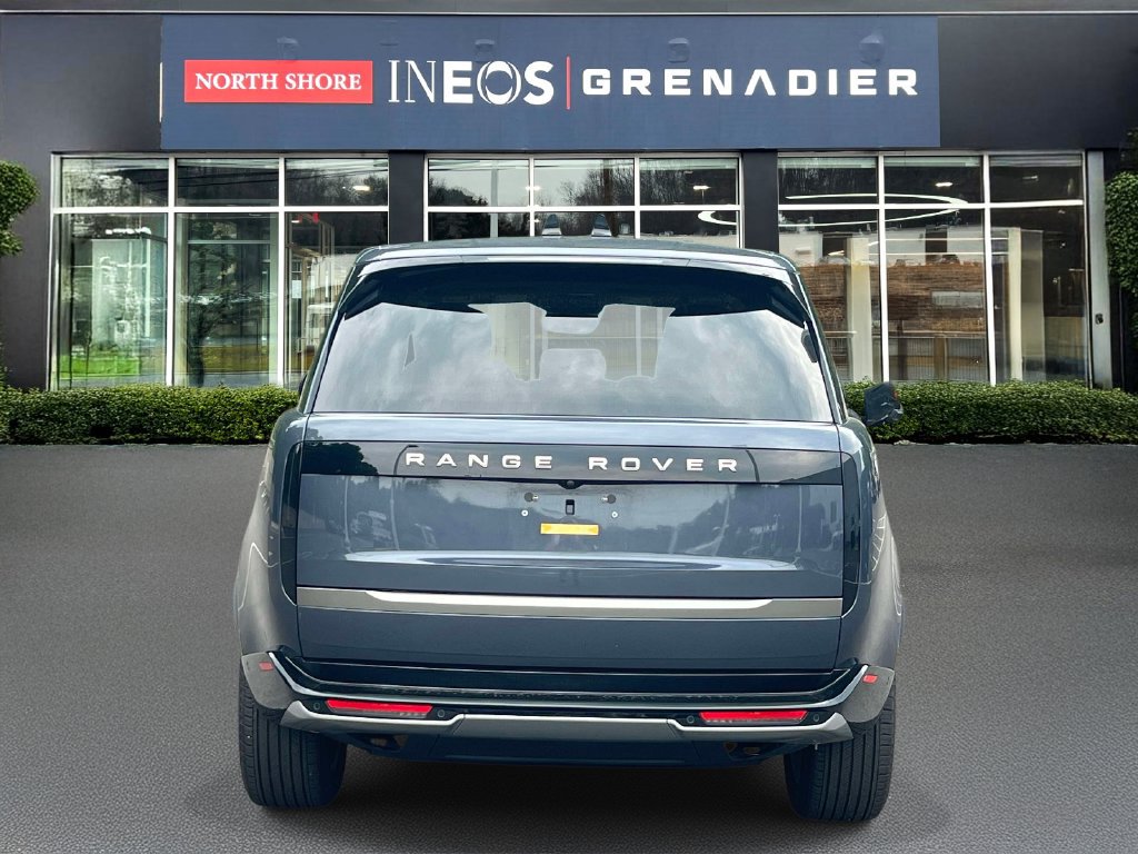 Used 2024 Land Rover Range Rover SE AWD/4WD image 6