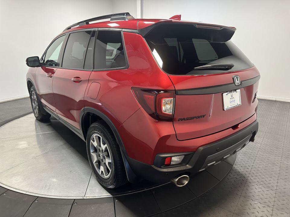 Certified 2022 Honda Passport TrailSport image 9