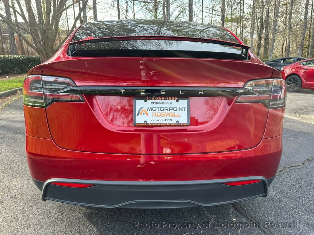 Used 2025 Tesla Model X image 10