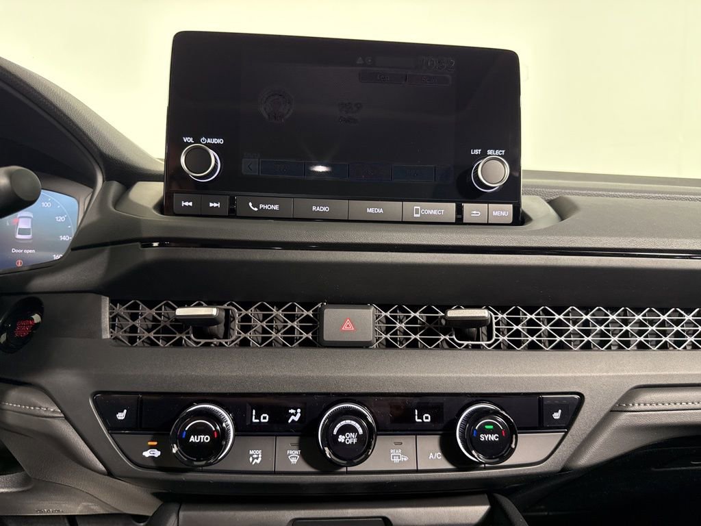 New 2025 Honda Accord SE image 29