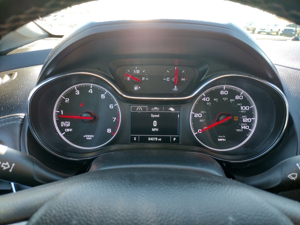 Used 2019 Chevrolet Cruze Premier image 25