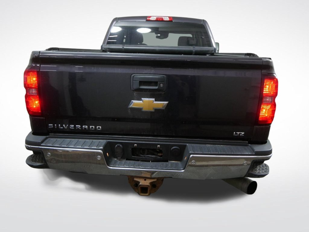 Used 2016 Chevrolet Silverado 3500 LTZ w/ Duramax Plus Package AWD/4WD image 3