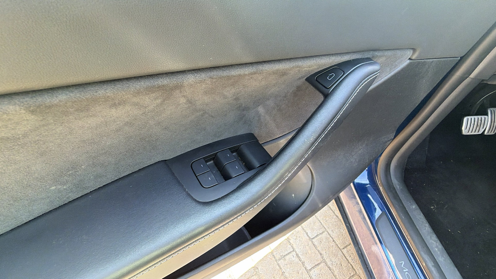 Used 2022 Tesla Model Y Performance image 15