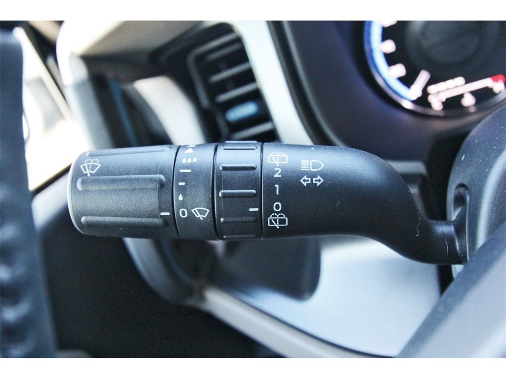 Used 2023 Ford Bronco Wildtrak image 13